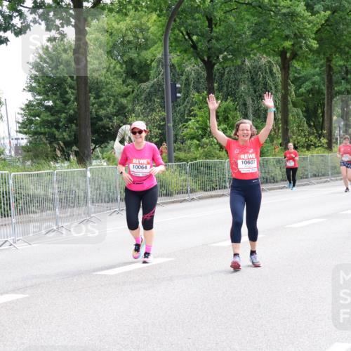 08.06.2024 - REWE Women's Run Strokosch-Dieckow http://msf.ph/oto/6260791 09.06.2024 10:06:27 Laufen 10607, 10064 meine-sportfotos.de