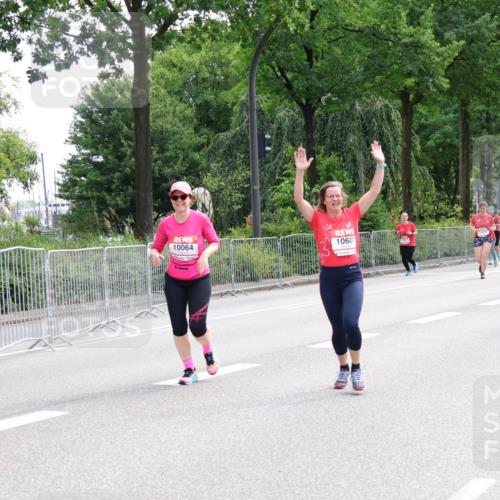 08.06.2024 - REWE Women's Run Strokosch-Dieckow http://msf.ph/oto/6260794 09.06.2024 10:06:28 Laufen 10064, 10607 meine-sportfotos.de