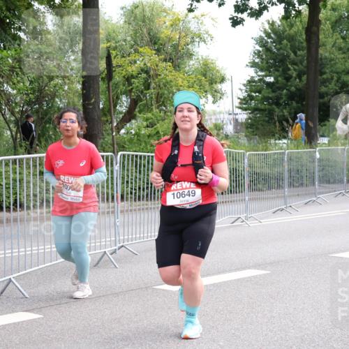 08.06.2024 - REWE Women's Run Strokosch-Dieckow http://msf.ph/oto/6260838 09.06.2024 10:06:40 Laufen 100, 10649, 10059 meine-sportfotos.de