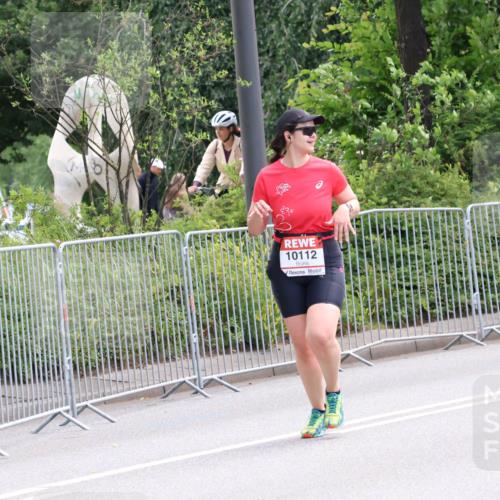 08.06.2024 - REWE Women's Run Strokosch-Dieckow http://msf.ph/oto/6260871 09.06.2024 10:06:46 Laufen 10112 meine-sportfotos.de