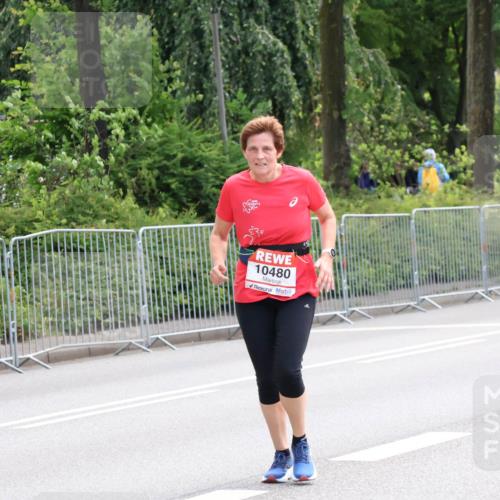 08.06.2024 - REWE Women's Run Strokosch-Dieckow http://msf.ph/oto/6260878 09.06.2024 10:06:50 Laufen 10480, 10150, 10600 meine-sportfotos.de