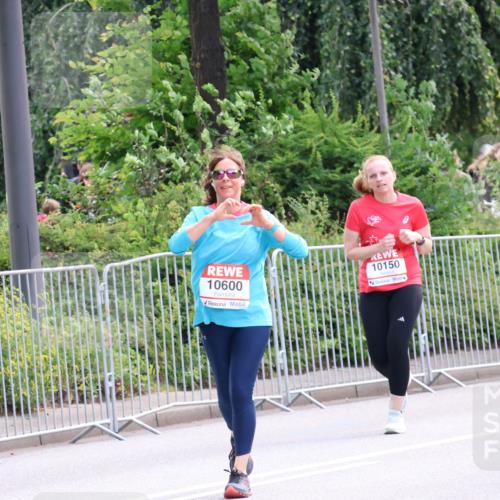 08.06.2024 - REWE Women's Run Strokosch-Dieckow http://msf.ph/oto/6260892 09.06.2024 10:06:55 Laufen 10600, 10150 meine-sportfotos.de