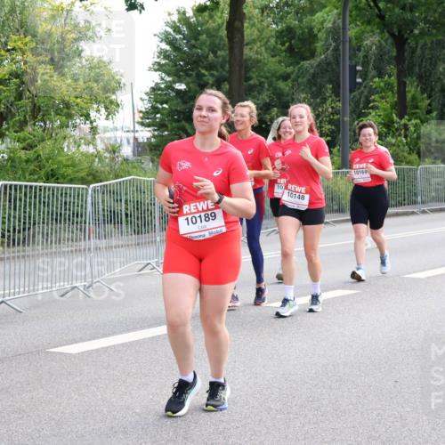 08.06.2024 - REWE Women's Run Strokosch-Dieckow http://msf.ph/oto/6261096 09.06.2024 10:07:58 Laufen 10189, 10164, 103, 107, 10148 meine-sportfotos.de