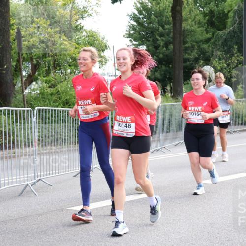 08.06.2024 - REWE Women's Run Strokosch-Dieckow http://msf.ph/oto/6261101 09.06.2024 10:07:59 Laufen 10, 10148, 10164, 10497 meine-sportfotos.de