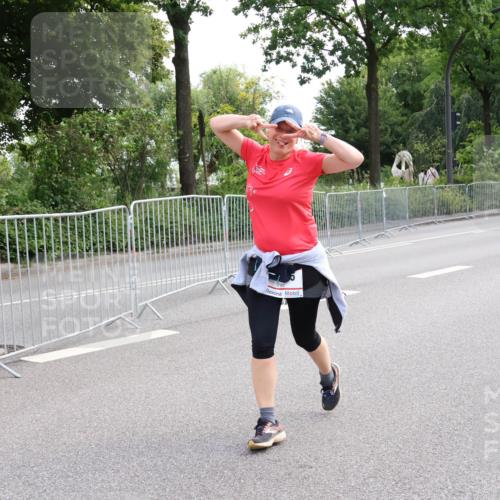 08.06.2024 - REWE Women's Run Strokosch-Dieckow http://msf.ph/oto/6261166 09.06.2024 10:08:34 Laufen  meine-sportfotos.de