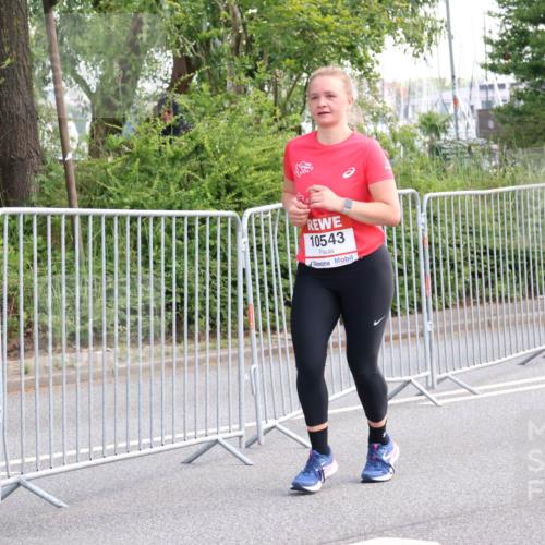 08.06.2024 - REWE Women's Run Strokosch-Dieckow http://msf.ph/oto/6261576 09.06.2024 10:01:42 Laufen 10543 meine-sportfotos.de