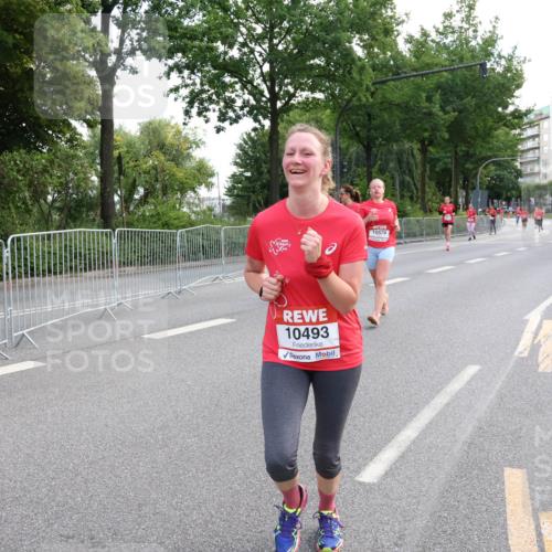 08.06.2024 - REWE Women's Run Strokosch-Dieckow http://msf.ph/oto/6261635 09.06.2024 10:02:15 Laufen 10493, 10574 meine-sportfotos.de