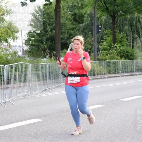 08.06.2024 - REWE Women's Run Strokosch-Dieckow http://msf.ph/oto/6261675 09.06.2024 10:02:40 Laufen  meine-sportfotos.de