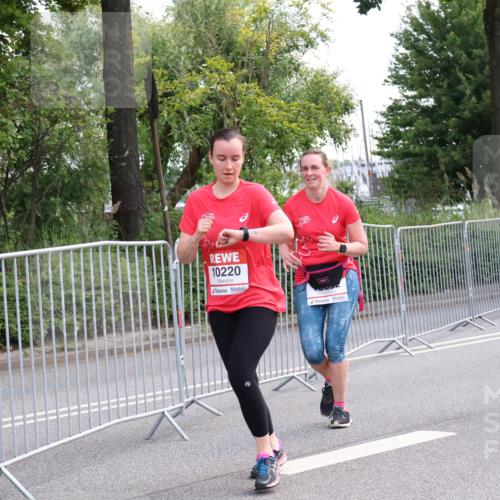 08.06.2024 - REWE Women's Run Strokosch-Dieckow http://msf.ph/oto/6261715 09.06.2024 10:03:11 Laufen 10220, 10 meine-sportfotos.de