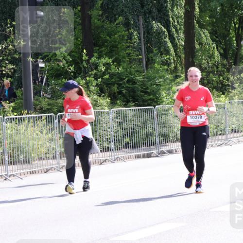 08.06.2024 - REWE Women's Run Strokosch-Dieckow http://msf.ph/oto/6261805 09.06.2024 10:04:07 Laufen 10378 meine-sportfotos.de
