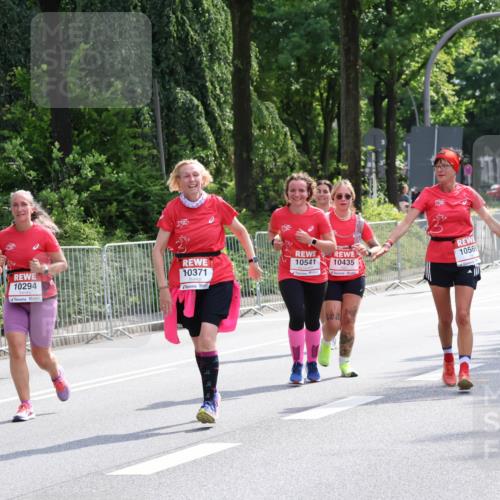 08.06.2024 - REWE Women's Run Strokosch-Dieckow http://msf.ph/oto/6261821 09.06.2024 10:04:16 Laufen 10541, 10294, 10371, 10435, 10569 meine-sportfotos.de