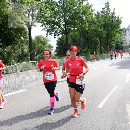 08.06.2024 - REWE Women's Run Strokosch-Dieckow http://msf.ph/oto/6261837 09.06.2024 10:04:22 Laufen 10294, 10541, 10569 meine-sportfotos.de