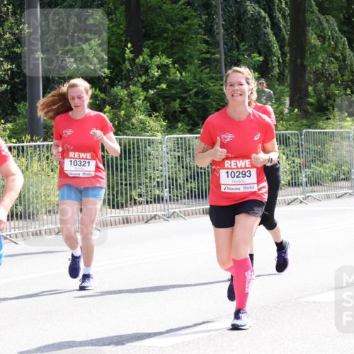 08.06.2024 - REWE Women's Run Strokosch-Dieckow http://msf.ph/oto/6261857 09.06.2024 10:04:29 Laufen 10545, 10321, 10293 meine-sportfotos.de