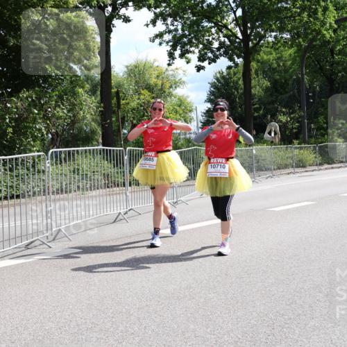 08.06.2024 - REWE Women's Run Strokosch-Dieckow http://msf.ph/oto/6261880 09.06.2024 10:04:43 Laufen 10685, 10710 meine-sportfotos.de