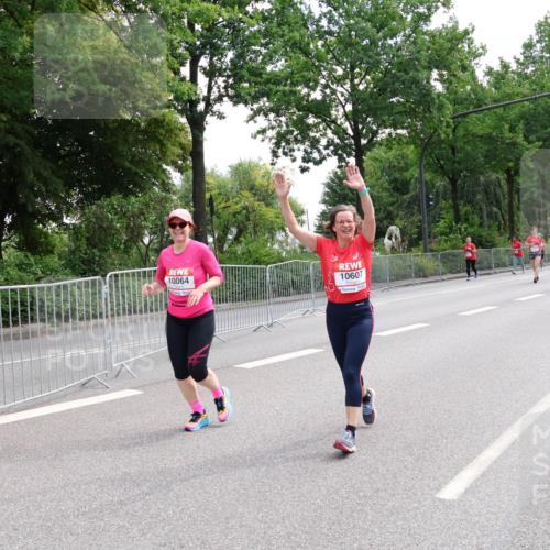 08.06.2024 - REWE Women's Run Strokosch-Dieckow http://msf.ph/oto/6262014 09.06.2024 10:06:30 Laufen 10064, 10607 meine-sportfotos.de