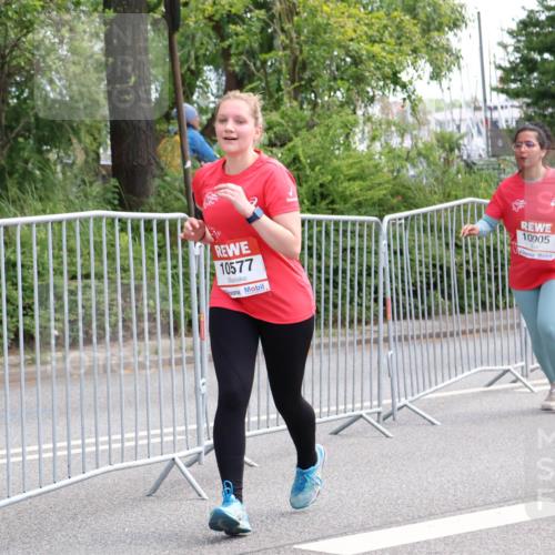 08.06.2024 - REWE Women's Run Strokosch-Dieckow http://msf.ph/oto/6262022 09.06.2024 10:06:37 Laufen 10577, 10005 meine-sportfotos.de