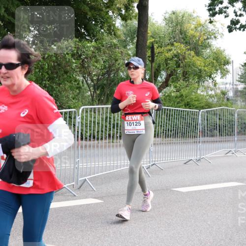 08.06.2024 - REWE Women's Run Strokosch-Dieckow http://msf.ph/oto/6262393 09.06.2024 10:08:11 Laufen 10125 meine-sportfotos.de