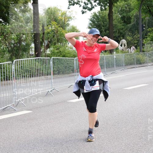 08.06.2024 - REWE Women's Run Strokosch-Dieckow http://msf.ph/oto/6262416 09.06.2024 10:08:34 Laufen  meine-sportfotos.de