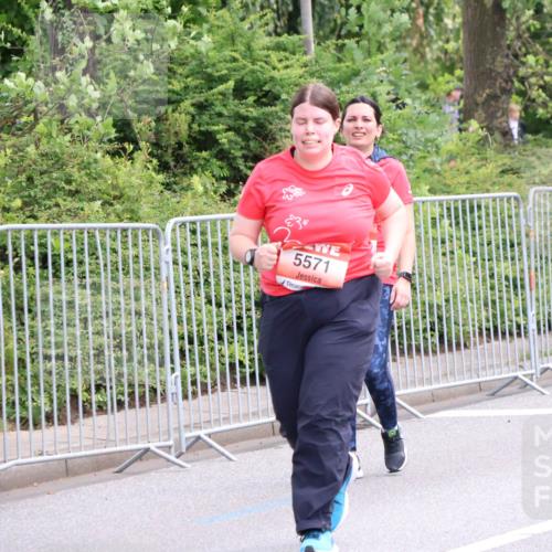 08.06.2024 - REWE Women's Run Strokosch-Dieckow http://msf.ph/oto/6264662 09.06.2024 11:04:37 Laufen 5571 meine-sportfotos.de