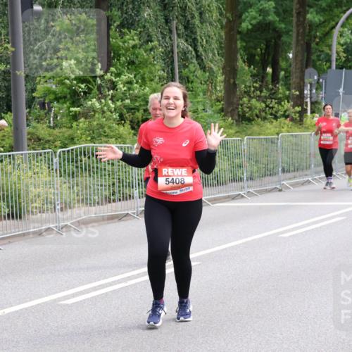 08.06.2024 - REWE Women's Run Strokosch-Dieckow http://msf.ph/oto/6264672 09.06.2024 11:04:51 Laufen 5408, 3505, 5507 meine-sportfotos.de