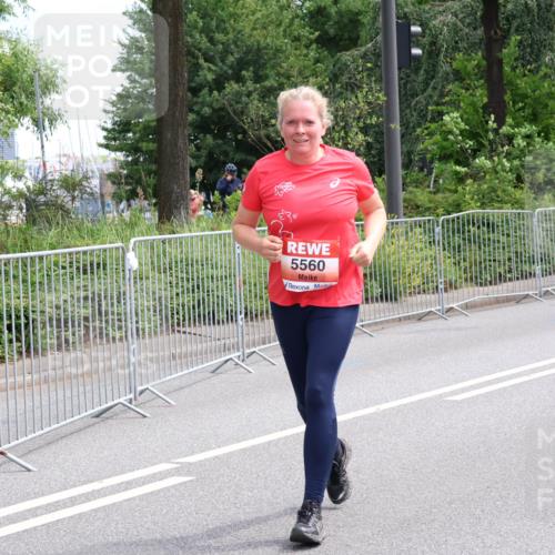 08.06.2024 - REWE Women's Run Strokosch-Dieckow http://msf.ph/oto/6264681 09.06.2024 11:04:54 Laufen 5560, 5505 meine-sportfotos.de
