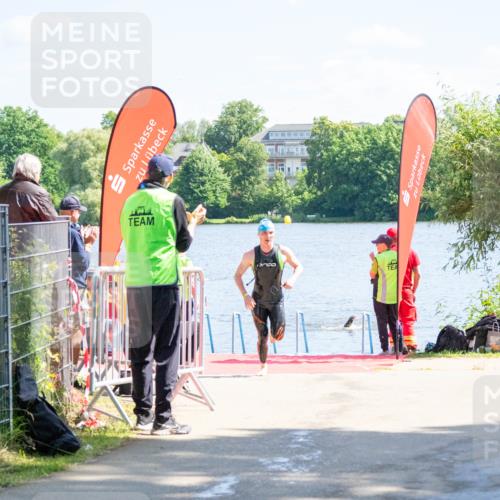 16.06.2024 - 7 Türme Triathlon MichiJ http://msf.ph/oto/6264705 16.06.2024 11:07:51 Schwimmen 10, 31 meine-sportfotos.de