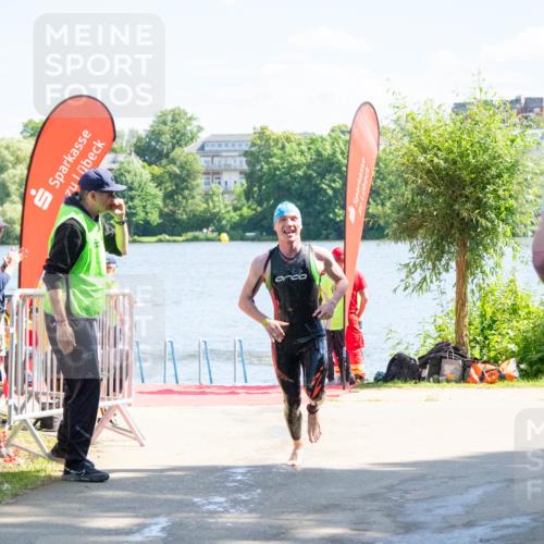 16.06.2024 - 7 Türme Triathlon MichiJ http://msf.ph/oto/6264712 16.06.2024 11:07:53 Schwimmen 10 meine-sportfotos.de