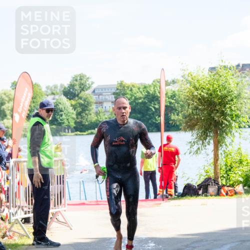 16.06.2024 - 7 Türme Triathlon MichiJ http://msf.ph/oto/6264733 16.06.2024 11:08:15 Schwimmen 191, 208, 245 meine-sportfotos.de