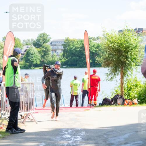 16.06.2024 - 7 Türme Triathlon MichiJ http://msf.ph/oto/6264740 16.06.2024 11:08:49 Schwimmen 191, 208, 245 meine-sportfotos.de