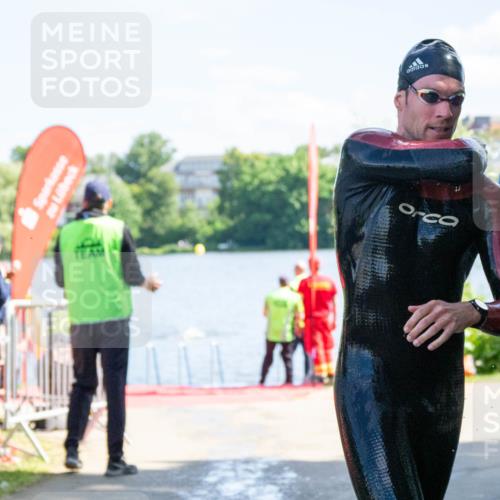 16.06.2024 - 7 Türme Triathlon MichiJ http://msf.ph/oto/6264754 16.06.2024 11:08:54 Schwimmen 191 meine-sportfotos.de