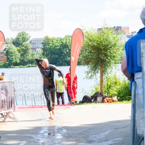 16.06.2024 - 7 Türme Triathlon MichiJ http://msf.ph/oto/6264756 16.06.2024 11:09:03 Schwimmen  meine-sportfotos.de