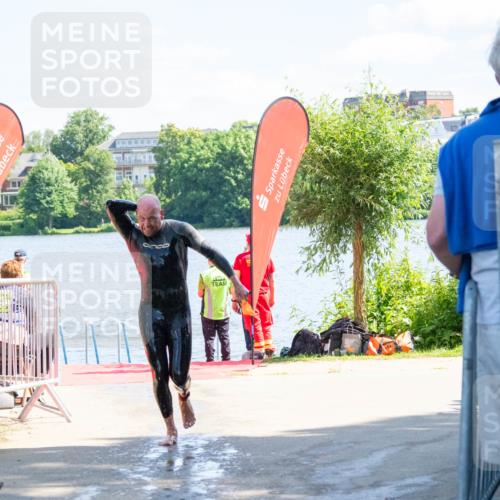16.06.2024 - 7 Türme Triathlon MichiJ http://msf.ph/oto/6264759 16.06.2024 11:09:04 Schwimmen  meine-sportfotos.de