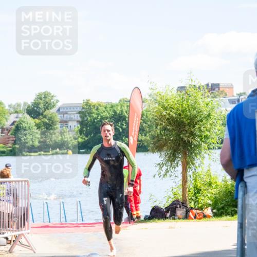 16.06.2024 - 7 Türme Triathlon MichiJ http://msf.ph/oto/6264773 16.06.2024 11:09:26 Schwimmen 16, 202 meine-sportfotos.de