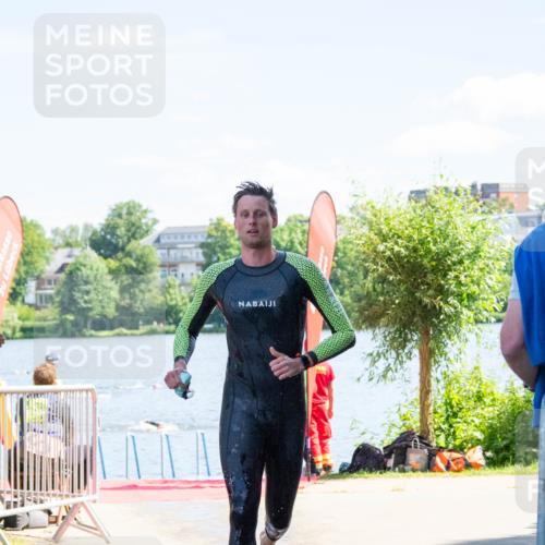 16.06.2024 - 7 Türme Triathlon MichiJ http://msf.ph/oto/6264777 16.06.2024 11:09:27 Schwimmen 16, 202 meine-sportfotos.de