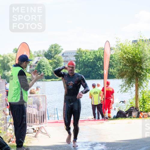 16.06.2024 - 7 Türme Triathlon MichiJ http://msf.ph/oto/6264792 16.06.2024 11:09:59 Schwimmen 15, 16, 47, 201, 202 meine-sportfotos.de