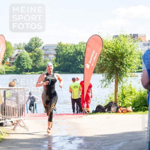 16.06.2024 - 7 Türme Triathlon MichiJ http://msf.ph/oto/6264806 16.06.2024 11:10:14 Schwimmen 15, 47, 201 meine-sportfotos.de