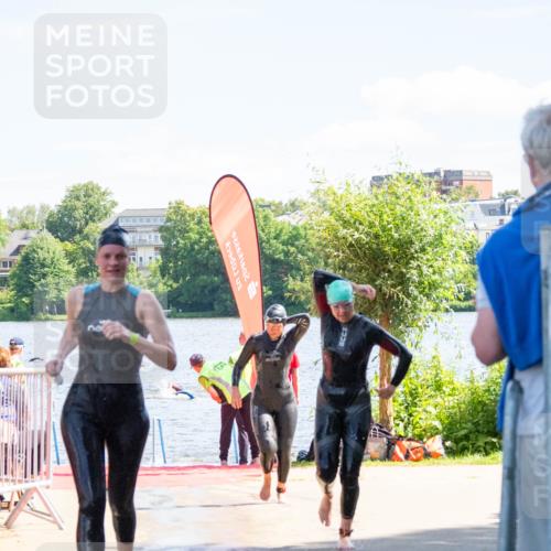 16.06.2024 - 7 Türme Triathlon MichiJ http://msf.ph/oto/6264828 16.06.2024 11:10:25 Schwimmen 42, 47, 201, 246, 269 meine-sportfotos.de
