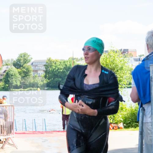16.06.2024 - 7 Türme Triathlon MichiJ http://msf.ph/oto/6264840 16.06.2024 11:10:27 Schwimmen 42, 47, 201, 246, 269 meine-sportfotos.de