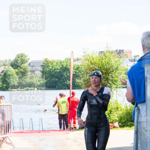 16.06.2024 - 7 Türme Triathlon MichiJ http://msf.ph/oto/6264844 16.06.2024 11:10:28 Schwimmen 42, 47, 201, 246, 269 meine-sportfotos.de
