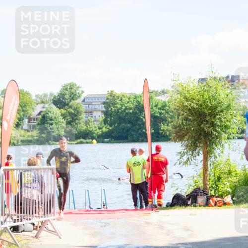16.06.2024 - 7 Türme Triathlon MichiJ http://msf.ph/oto/6264854 16.06.2024 11:10:32 Schwimmen 42, 47, 201, 246, 269, 292 meine-sportfotos.de