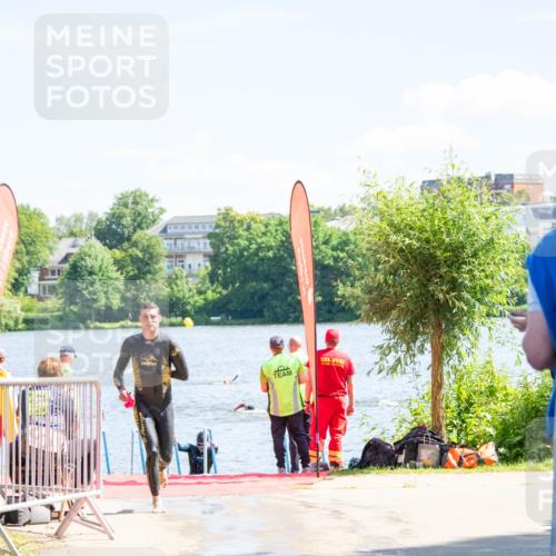 16.06.2024 - 7 Türme Triathlon MichiJ http://msf.ph/oto/6264857 16.06.2024 11:10:32 Schwimmen 42, 47, 201, 246, 269, 292 meine-sportfotos.de