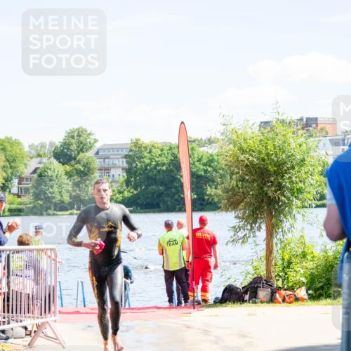 16.06.2024 - 7 Türme Triathlon MichiJ http://msf.ph/oto/6264861 16.06.2024 11:10:34 Schwimmen 42, 47, 246, 269, 292 meine-sportfotos.de