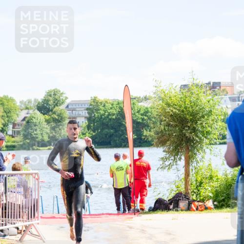 16.06.2024 - 7 Türme Triathlon MichiJ http://msf.ph/oto/6264862 16.06.2024 11:10:34 Schwimmen 42, 47, 246, 269, 292 meine-sportfotos.de