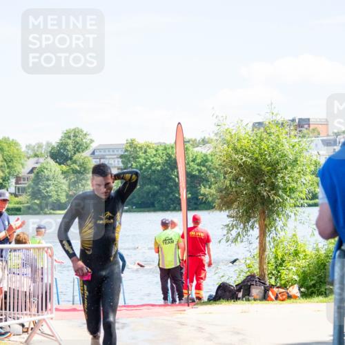 16.06.2024 - 7 Türme Triathlon MichiJ http://msf.ph/oto/6264864 16.06.2024 11:10:35 Schwimmen 42, 47, 246, 269, 292 meine-sportfotos.de