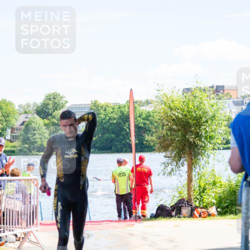 16.06.2024 - 7 Türme Triathlon MichiJ http://msf.ph/oto/6264866 16.06.2024 11:10:35 Schwimmen 42, 47, 246, 269, 292 meine-sportfotos.de