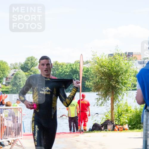 16.06.2024 - 7 Türme Triathlon MichiJ http://msf.ph/oto/6264867 16.06.2024 11:10:35 Schwimmen 42, 47, 246, 269, 292 meine-sportfotos.de