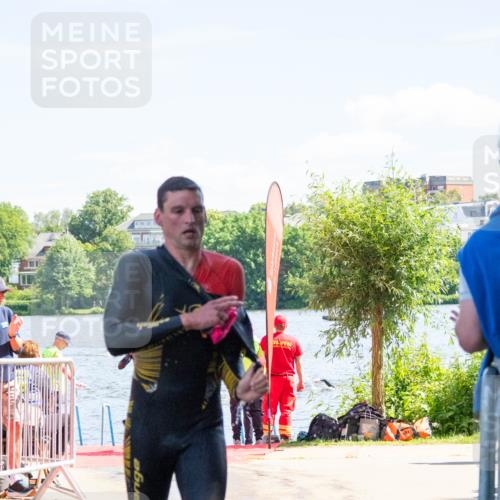 16.06.2024 - 7 Türme Triathlon MichiJ http://msf.ph/oto/6264869 16.06.2024 11:10:36 Schwimmen 42, 47, 246, 269, 292 meine-sportfotos.de