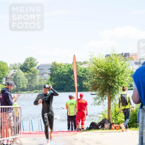 16.06.2024 - 7 Türme Triathlon MichiJ http://msf.ph/oto/6264873 16.06.2024 11:10:40 Schwimmen 42, 246, 269, 292 meine-sportfotos.de