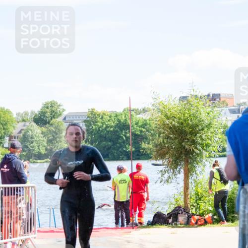 16.06.2024 - 7 Türme Triathlon MichiJ http://msf.ph/oto/6264881 16.06.2024 11:10:41 Schwimmen 42, 246, 269, 292 meine-sportfotos.de