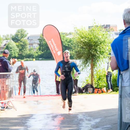 16.06.2024 - 7 Türme Triathlon MichiJ http://msf.ph/oto/6264892 16.06.2024 11:11:03 Schwimmen 43, 226, 246, 269, 277, 292, 297 meine-sportfotos.de